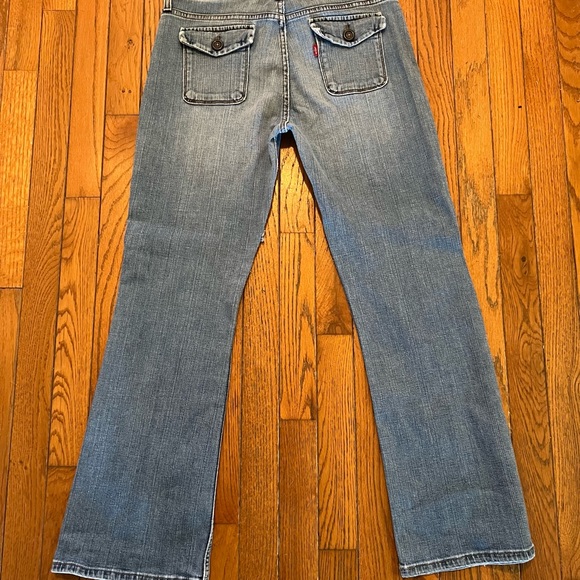 90s Vintage Levi’s - Picture 3 of 5